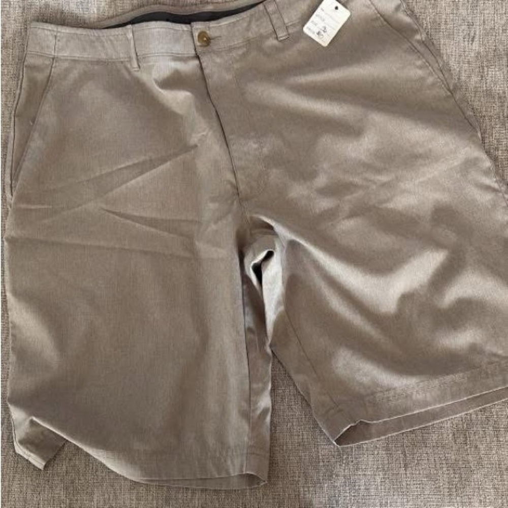 Men's Tan Shorts